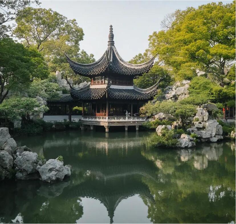 莱城区漂流餐饮有限公司